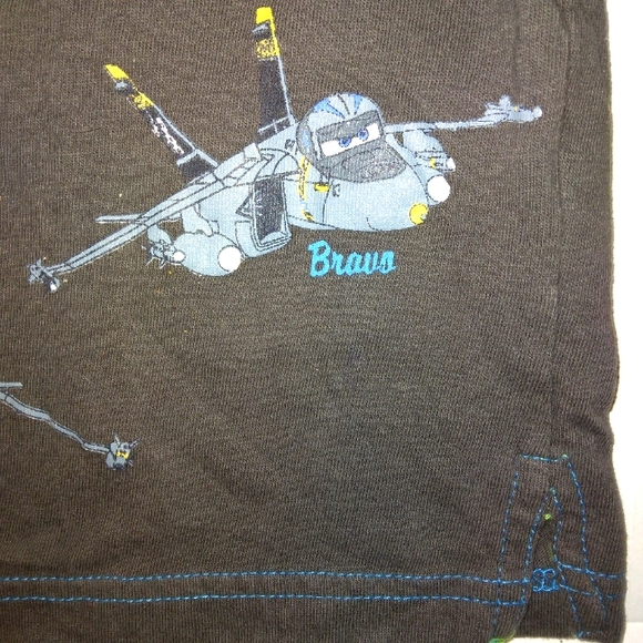 ☆BUNDLE☆Disney Planes Toddler Tee & NWT Disney Cars Socks Set☆ - Picture 9 of 14